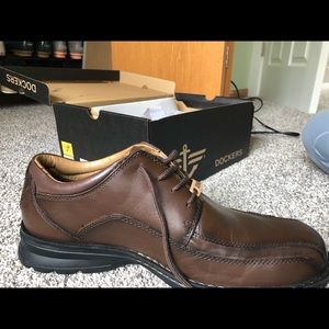 Mens dockers lace shoes